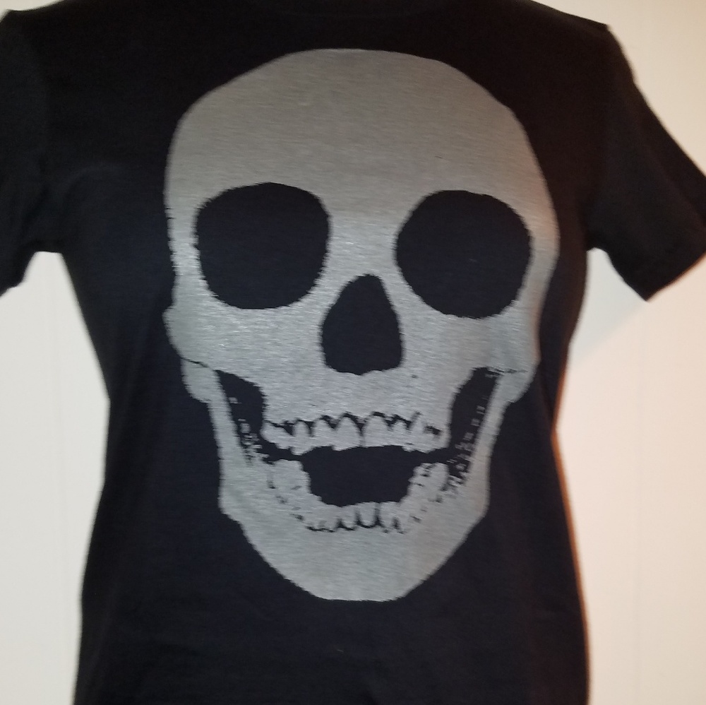 Laughing Skull glow in the dark t-shirt Women's Size M or XL Black